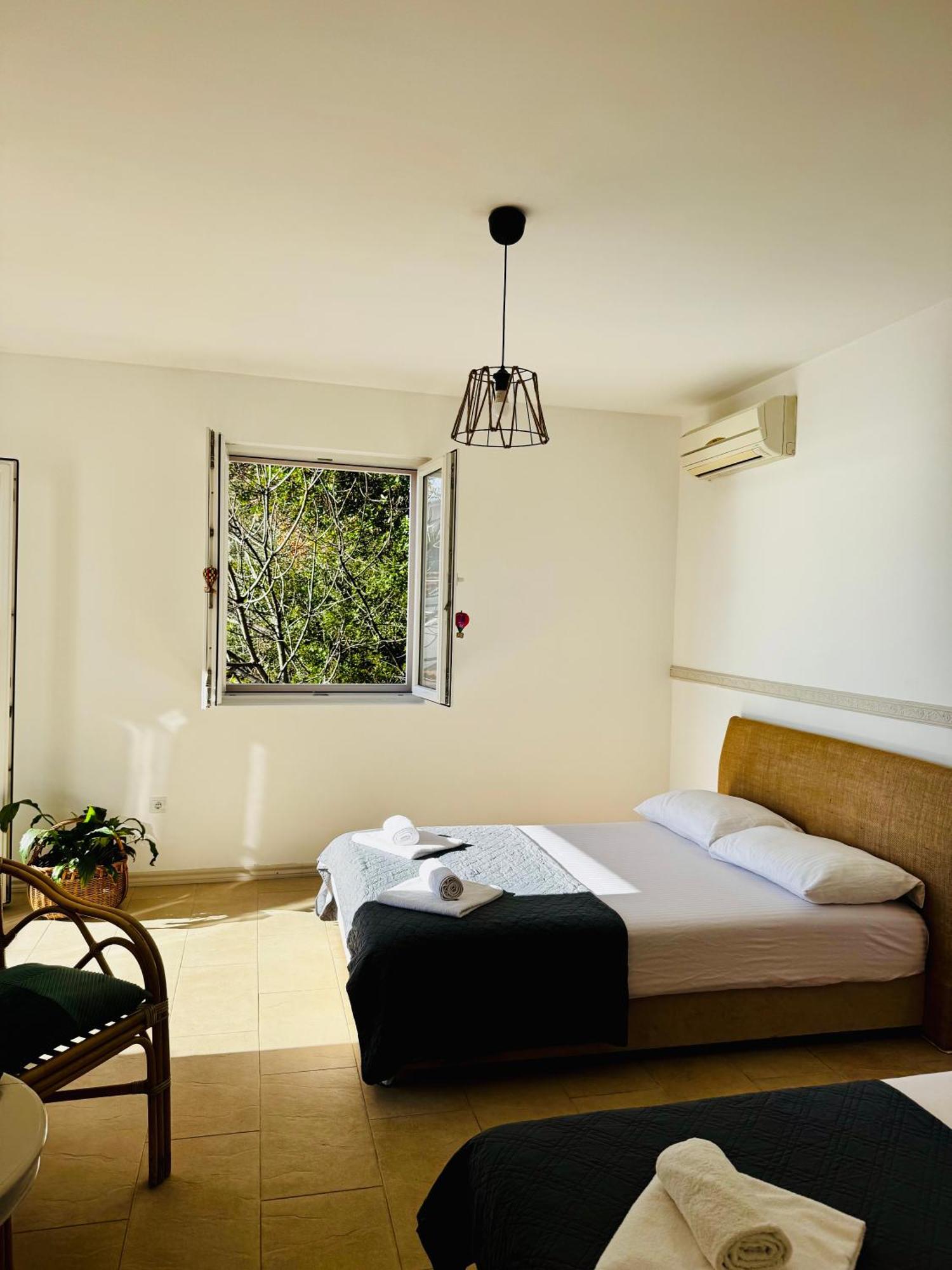 Budva Felix Suites Exterior foto